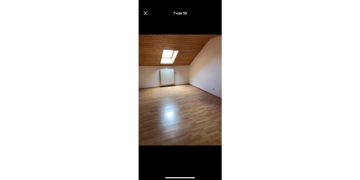 *Dachgeschosswohnung in Miesenbach zu vermieten^ 3 zimmer