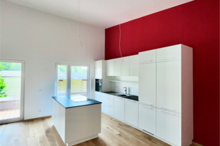 Wohnung Burghaslach - 3 Zimmer, 128 m&sup2;, 1.300&euro; | Angebot:26402400