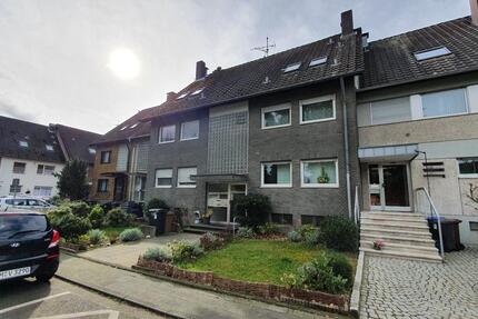 Teilsanierte DG-Wohnung mit Sonnenbalkon mitten in Brühl 1 zimmer