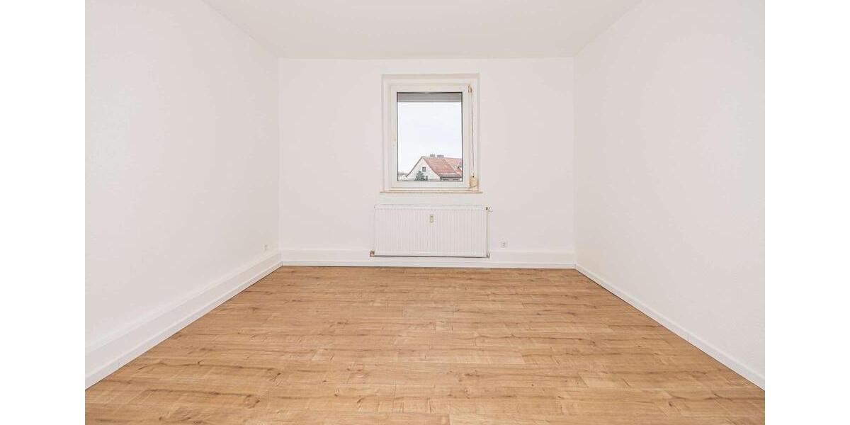 Etagenwohnung Borna - 3 Zimmer, 69 m&sup2;, 621&euro; | Angebot:26545916