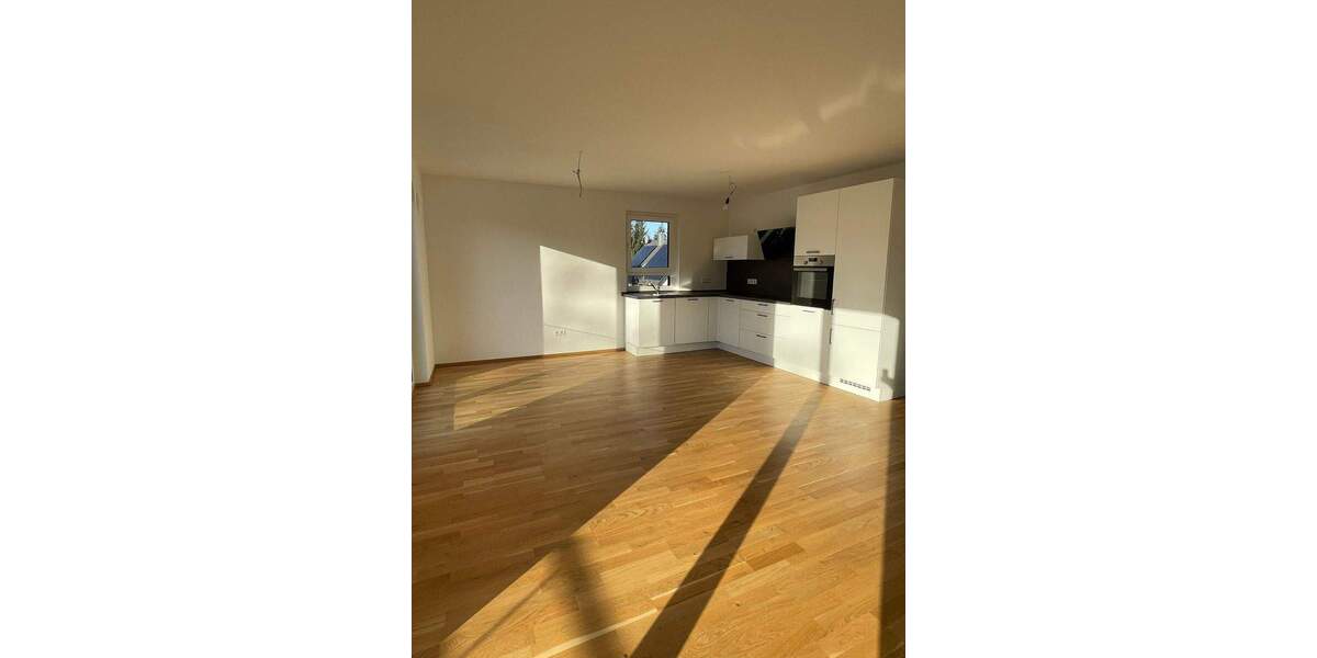 Etagenwohnung Erlangen Dechsendorf - 4 Zimmer, 92 m&sup2;, 1.490&euro; | Angebot:24858386