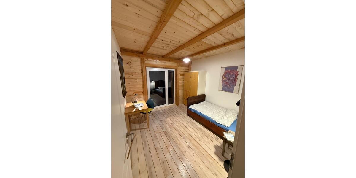 Wohnen auf Zeit Endingen am Kaiserstuhl - 1 Zimmer, 13 m&sup2;, 400&euro; | Angebot:25910615