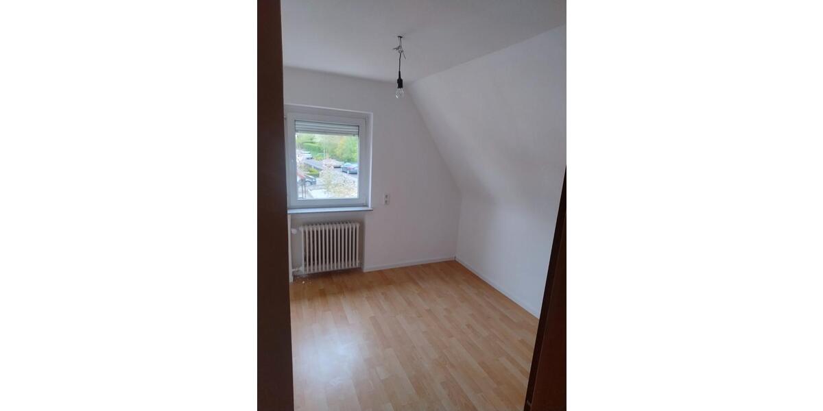 Einfamilienhaus Dettelbach - 7 Zimmer, 120 m&sup2;, 1.100&euro; | Angebot:26227861