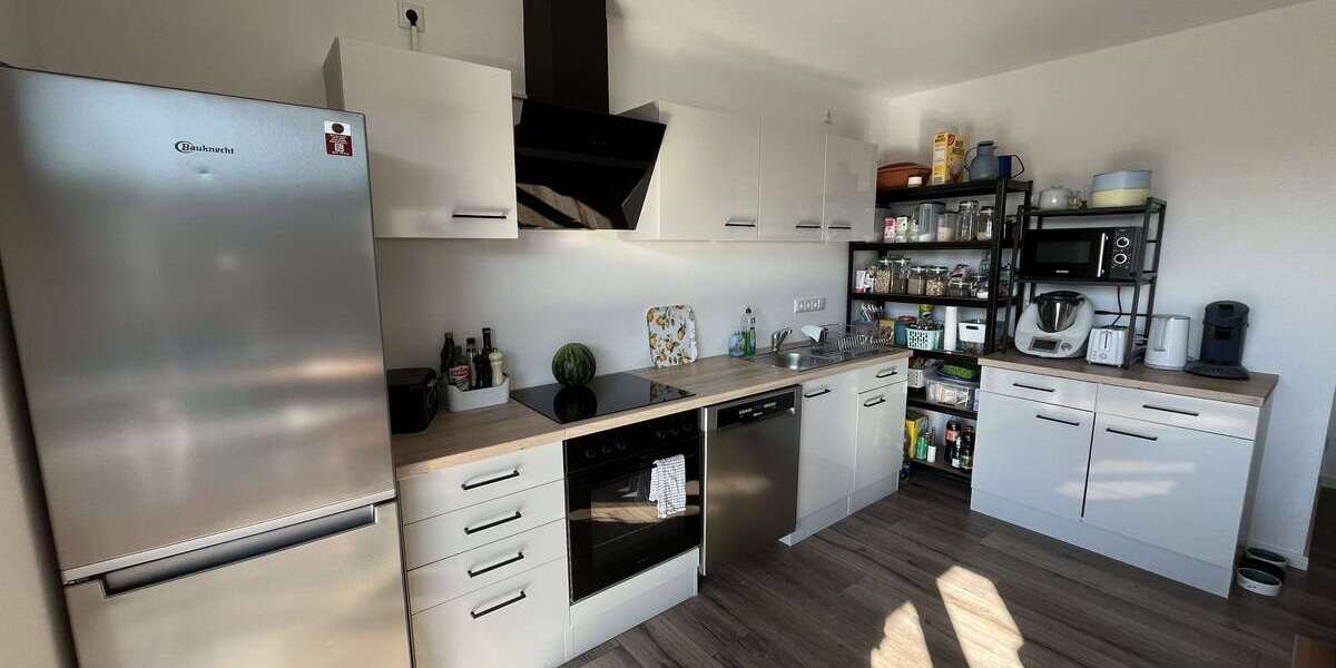 Etagenwohnung Weichs - 4 Zimmer, 99 m&sup2;, 1.365&euro; | Angebot:27232272