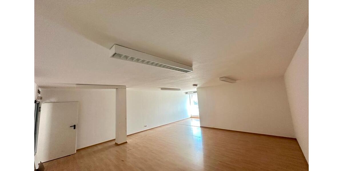 Gewerbeobjekt Halle - 770&euro; | Angebot:25961870