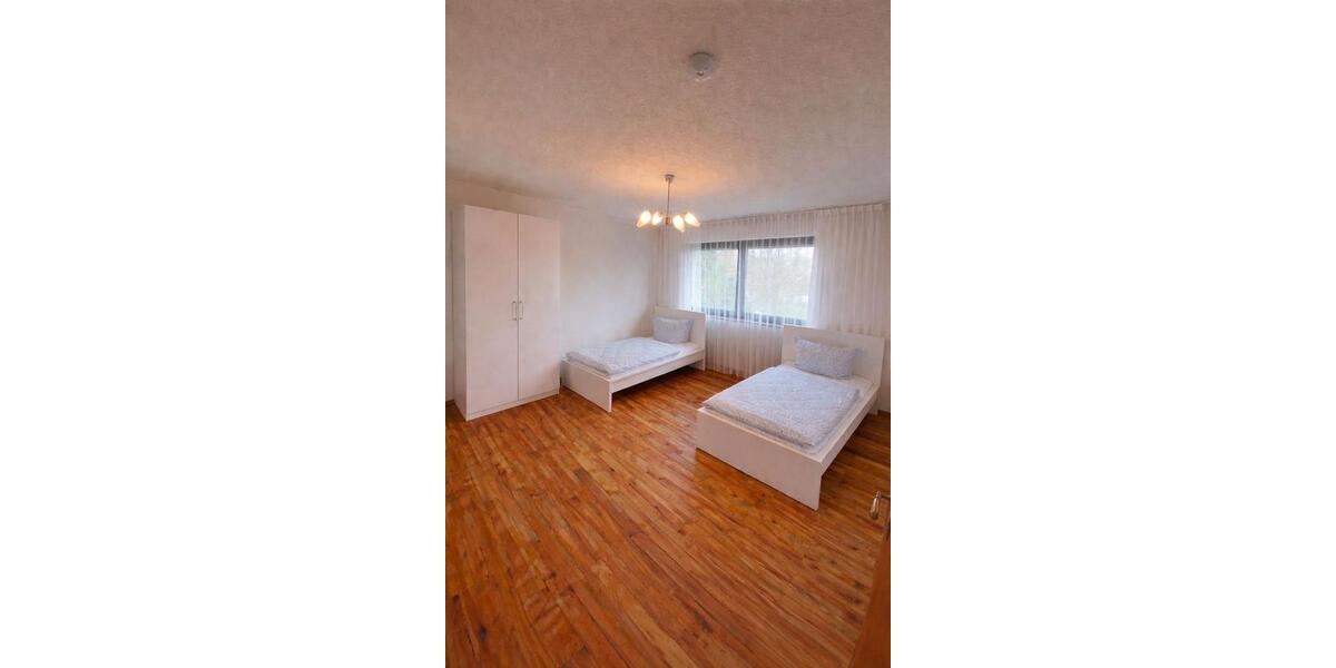 Etagenwohnung München Trudering-Riem - 5 Zimmer, 135 m&sup2;, 3.500&euro; | Angebot:26578060