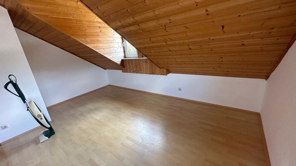Etagenwohnung Netphen - 1 Zimmer, 64 m&sup2;, 580&euro; | Angebot:26623779