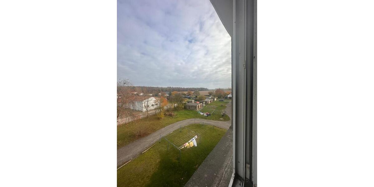 6- Zimmerwohnung mit 2 Bädern in Wagun zu vermieten 6 zimmer