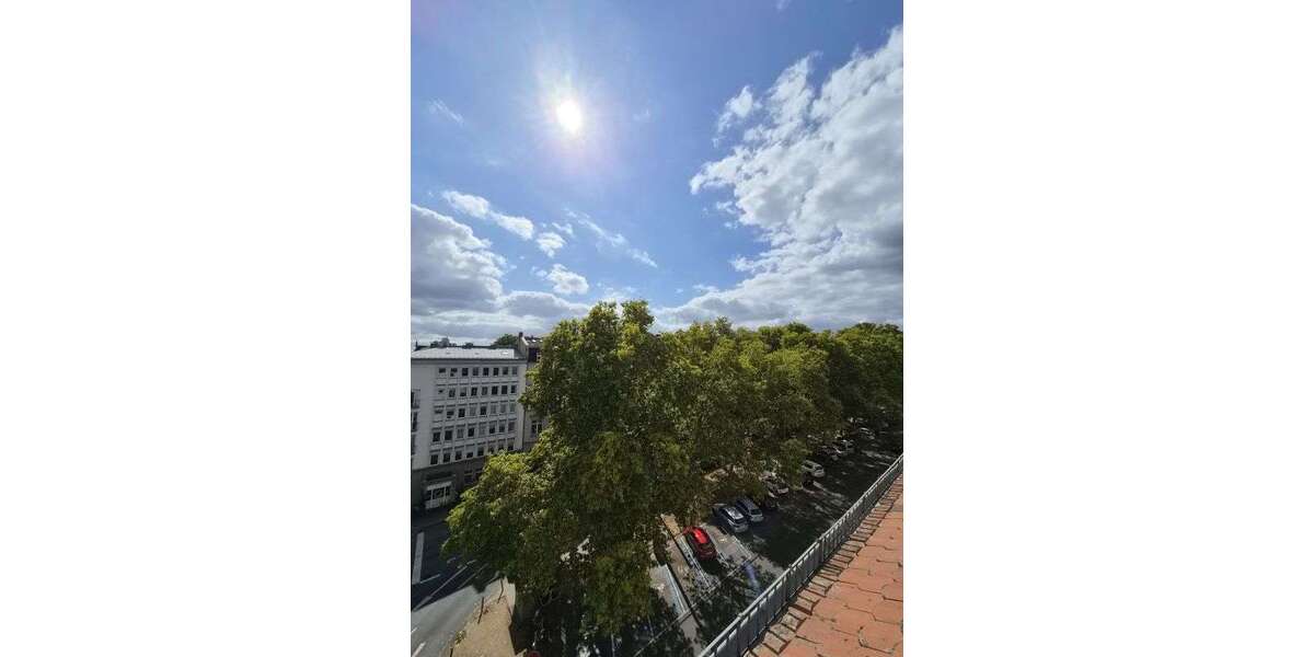 Etagenwohnung Wiesbaden Südost - 5 Zimmer, 161 m&sup2;, 3.380&euro; | Angebot:27429052