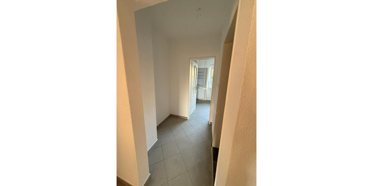 Zu Vermieten: 3-Zimmer-Wohnung mit EBK in RönnebeckFarge 3 zimmer