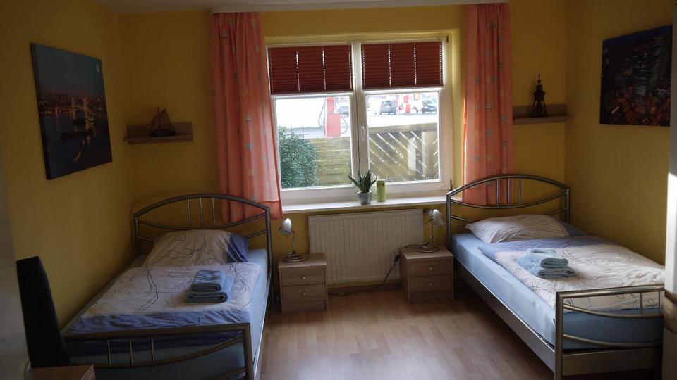 Wohnen auf Zeit Hammah - 4 Zimmer, 100 m&sup2;, 15&euro; | Angebot:24674159