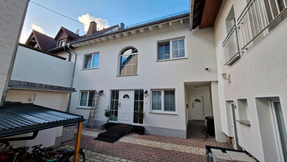 Einfamilienhaus Münzenberg - 5 Zimmer, 250 m&sup2;, 2.350&euro; | Angebot:24867594