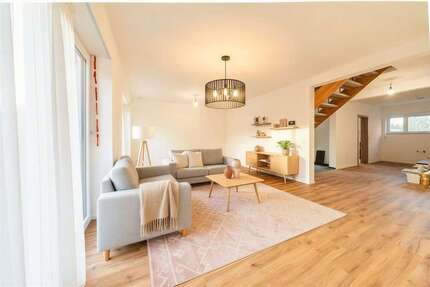 Wohnung Blankenfelde-Mahlow Mahlow - 4 Zimmer, 130 m&sup2;, 2.700&euro; | Angebot:25967676