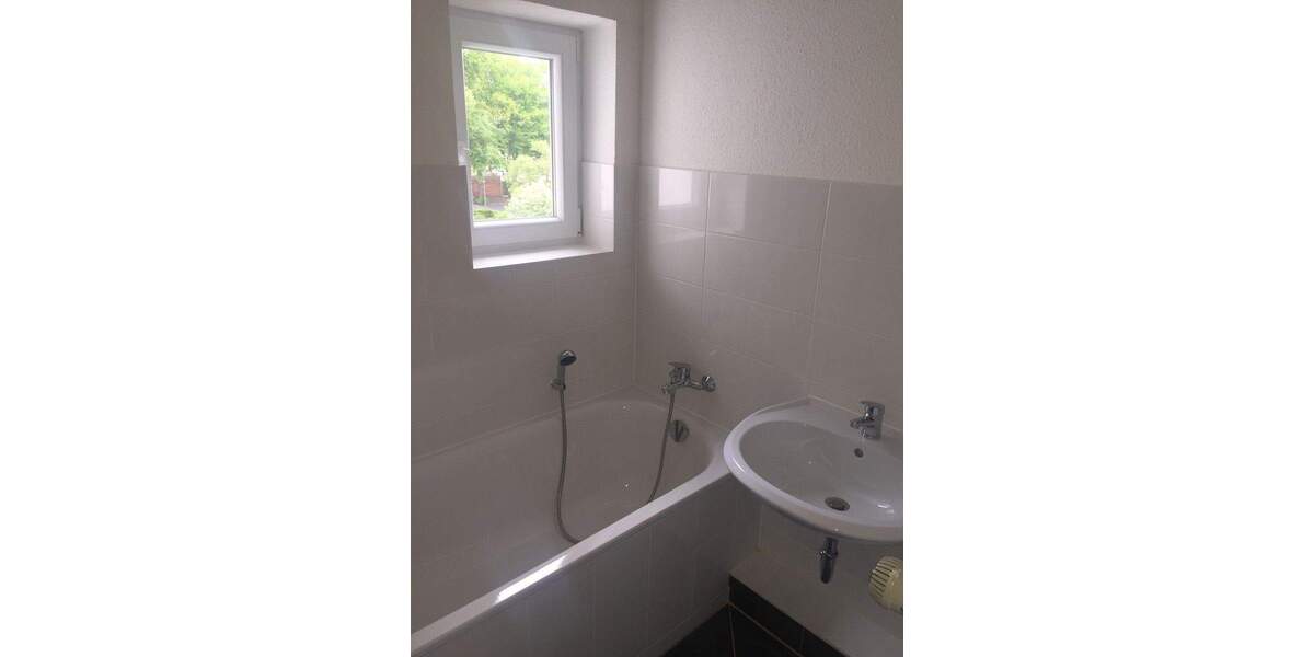 Etagenwohnung Rendsburg - 4 Zimmer, 86 m&sup2;, 765&euro; | Angebot:23935796