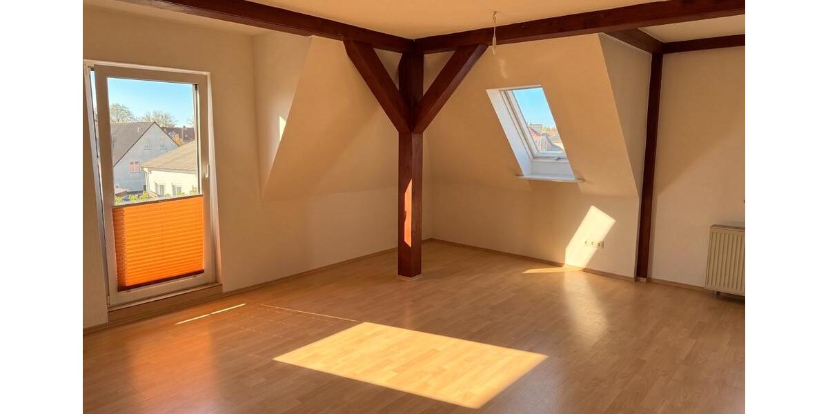 Dachgeschoßwohnung Stralsund Knieper - 2 Zimmer, 65 m&sup2;, 720&euro; | Angebot:26633141