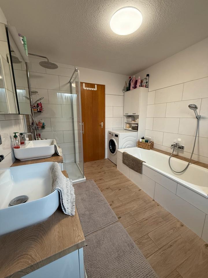 3 Zimmerwohnung mit Balkon