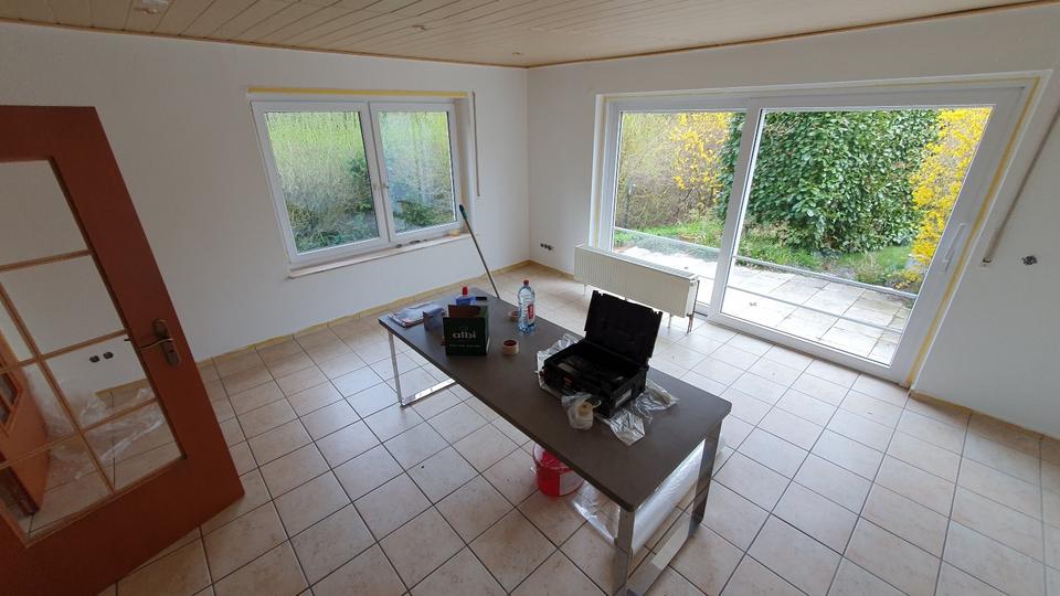 Idyllische Haushälfte, Erdgeschoß, Keller, Terasse, Garten 2 zimmer