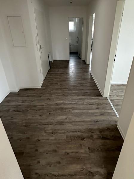 Ob alleine oder zu zweit: Helle 2-Zimmer-Wohnung mit Balkon zimmer