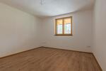 Etagenwohnung Neuburg am Inn - 4.5 Zimmer, 130 m&sup2;, 1.250&euro; | Angebot:26131537