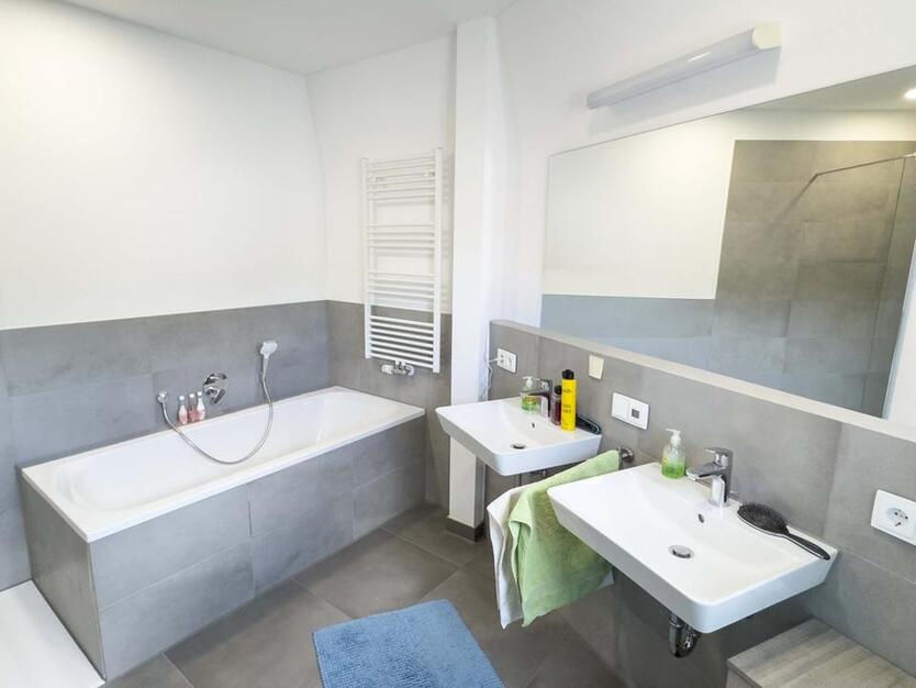 Großzügige 4,5-Zimmer-Dachgeschoßwohnung in idealer Stadtlage von Coburg