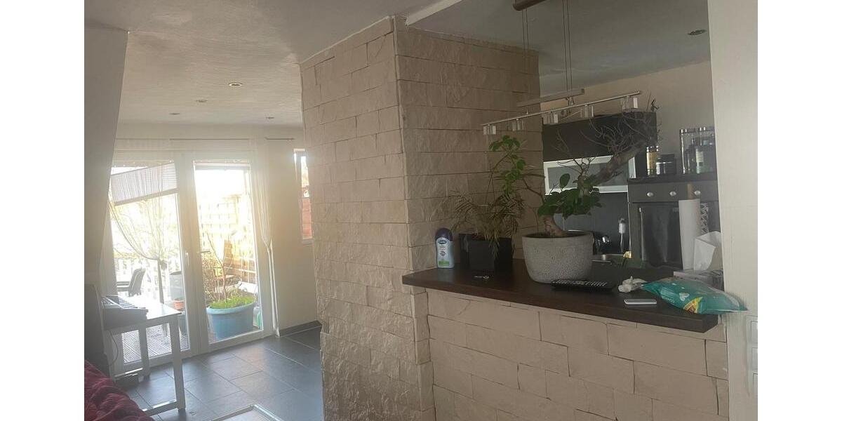 Dachgeschoßwohnung Hameln - 3 Zimmer, 70 m&sup2;, 815&euro; | Angebot:26021934