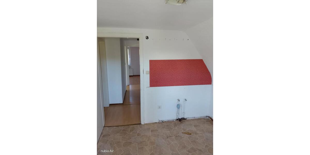 Etagenwohnung Betzdorf - 5 Zimmer, 140 m&sup2;, 950&euro; | Angebot:26385775