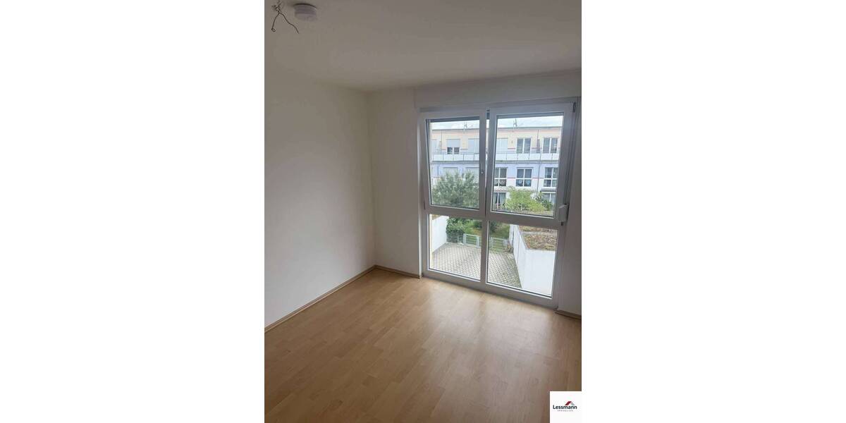 Reihenmittelhaus Feucht - 6 Zimmer, 152 m&sup2;, 1.500&euro; | Angebot:26730698