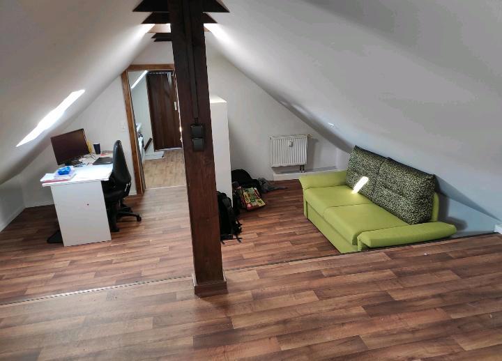 Dachgeschoßwohnung Neuhof - 1.5 Zimmer, 20 m&sup2;, 500&euro; | Angebot:25931318
