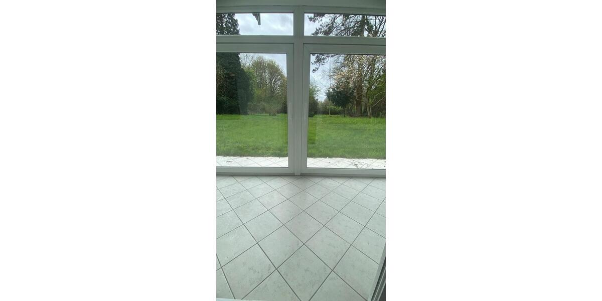 Etagenwohnung Düsseldorf Stadtbezirk 5 - 2 Zimmer, 77 m&sup2;, 1.400&euro; | Angebot:26160667