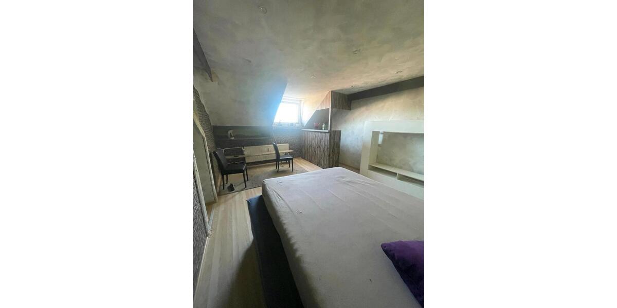 Dachgeschoßwohnung Hagen - 1 Zimmer, 37 m&sup2;, 320&euro; | Angebot:26294652