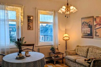 Schöne Zwei Zimmer Altbau Wohnung im grünen Herzen Lohbrügges 2 zimmer