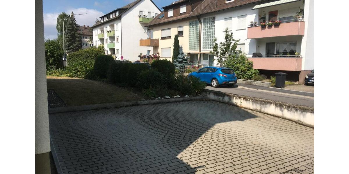 Dachgeschoßwohnung Ebensfeld - 2 Zimmer, 74 m&sup2;, 710&euro; | Angebot:26195886