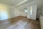 Etagenwohnung Volkach Rimbach - 5 Zimmer, 200 m&sup2;, 1.690&euro; | Angebot:25736617