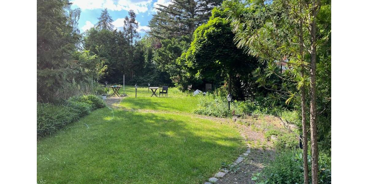 Erdgeschoßwohnung Berlin Neukölln - 5 Zimmer, 137 m&sup2;, 2.700&euro; | Angebot:24351703