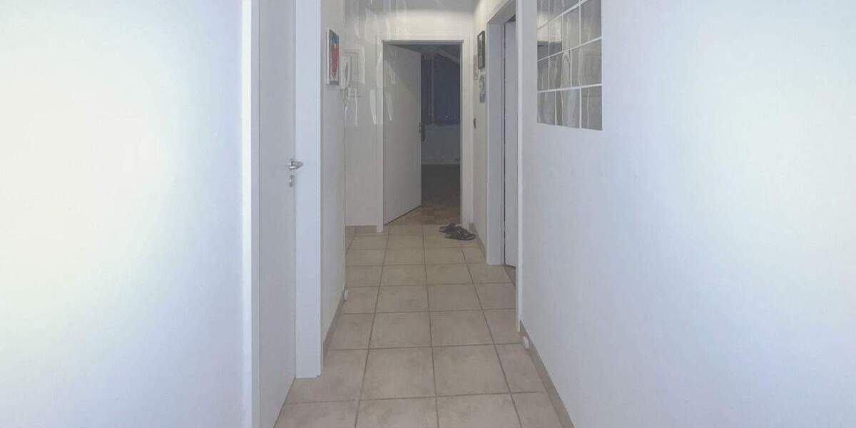 Etagenwohnung Waldshut-Tiengen Tiengen - 3 Zimmer, 58 m&sup2;, 680&euro; | Angebot:24862397