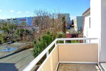 Moderne 3-Raum-Wohnung mit Balkon in ZFH mit separaten Eingang - in sehr ruhiger Wohnlage in Bautzen 3 zimmer