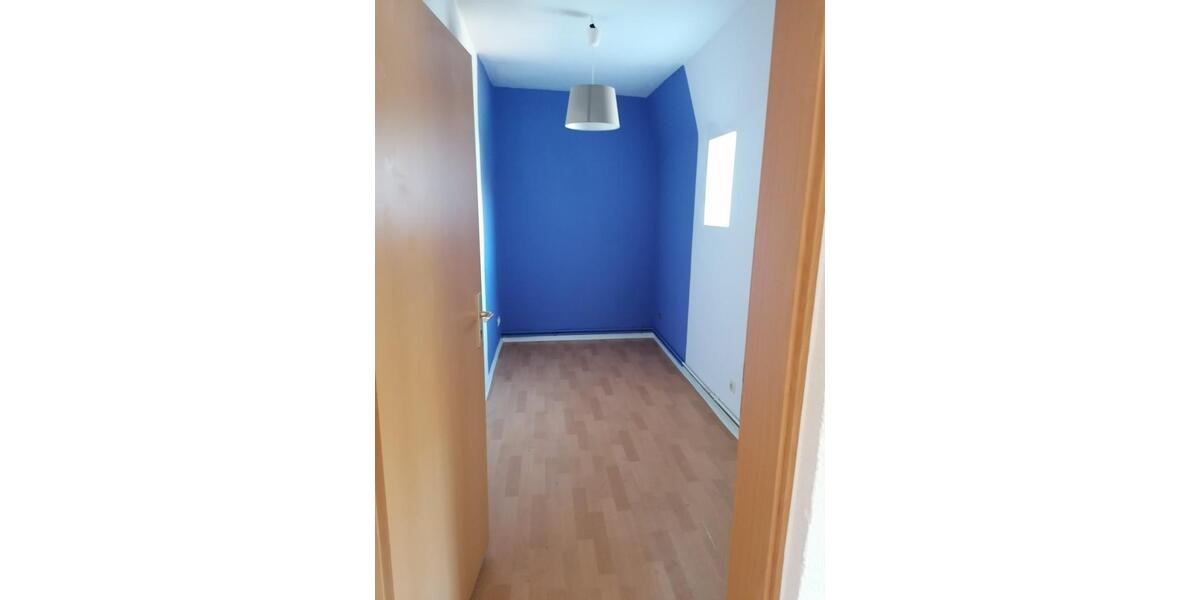 Etagenwohnung Mansfeld - 4 Zimmer, 95 m&sup2;, 475&euro; | Angebot:18209781