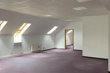 Ab Sofort – Gewerbeeinheit im Altstadtcenter Stollberg zu vermieten! 2 zimmer