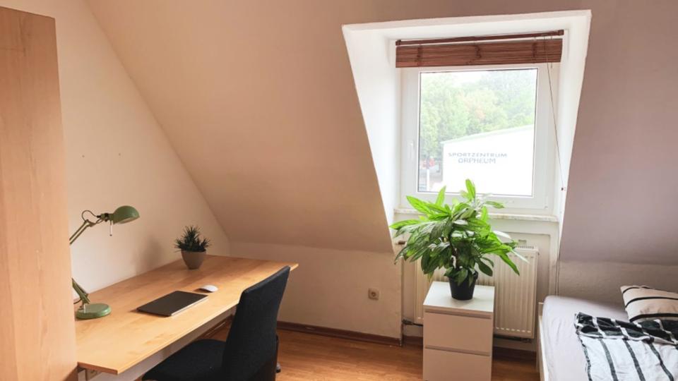 Etagenwohnung Darmstadt Darmstadt-Ost - 1 Zimmer, 15 m&sup2;, 302&euro; | Angebot:25173700