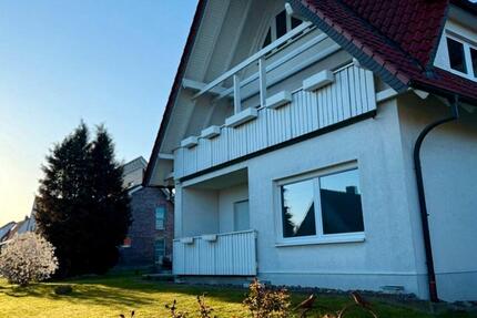 Wohnung Hüllhorst - 5 Zimmer, 160 m&sup2;, 1.300&euro; | Angebot:26612283