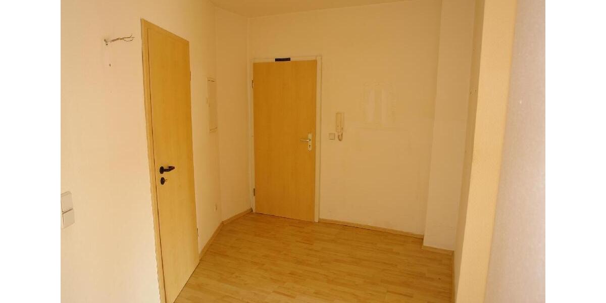 O68W1: Frisch renovierte 2 Raum Erdgeschoßwohnung in Ahlsdorf 2 zimmer