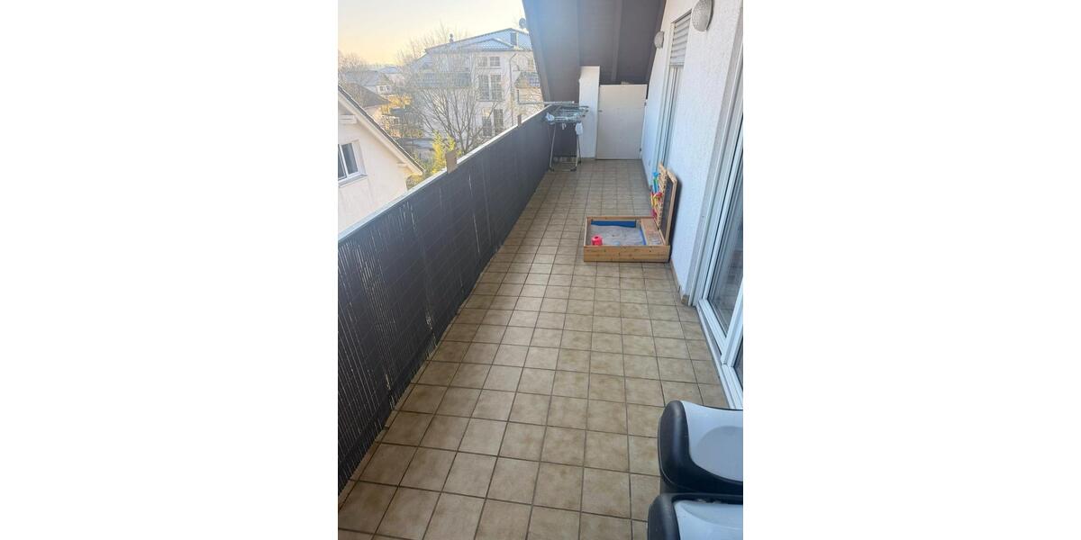 Dachgeschoßwohnung Pohlheim - 2 Zimmer, 62 m&sup2;, 700&euro; | Angebot:25171317