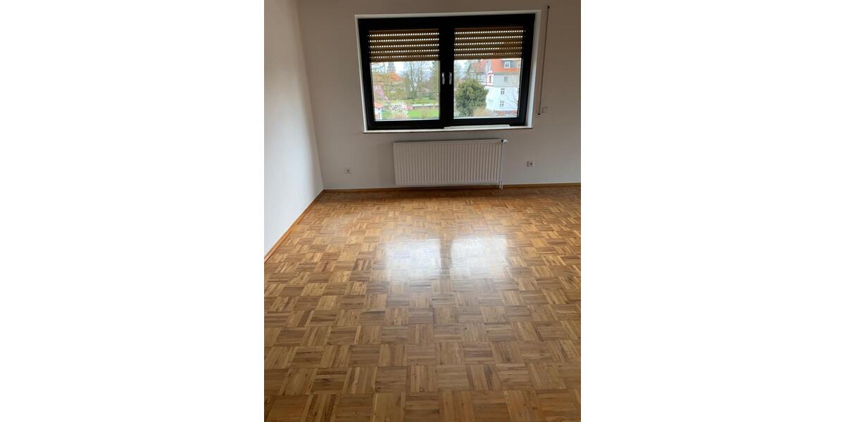 Etagenwohnung Eschwege - 2 Zimmer, 59 m&sup2;, 450&euro; | Angebot:25971733