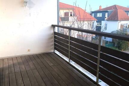 Schöne 2 Zimmer Whg. mit Weitblick in Queis, Balkon unt TG-Stellplatz! 2 zimmer