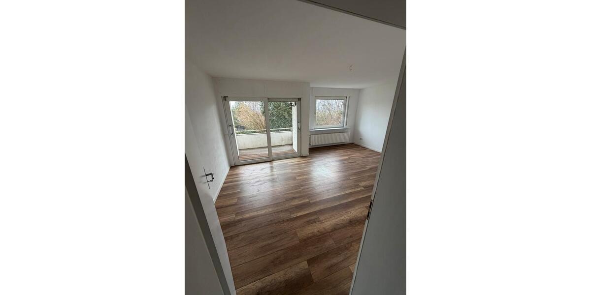 Erdgeschoßwohnung Hofheim am Taunus - 3 Zimmer, 67 m&sup2;, 1.100&euro; | Angebot:24842780