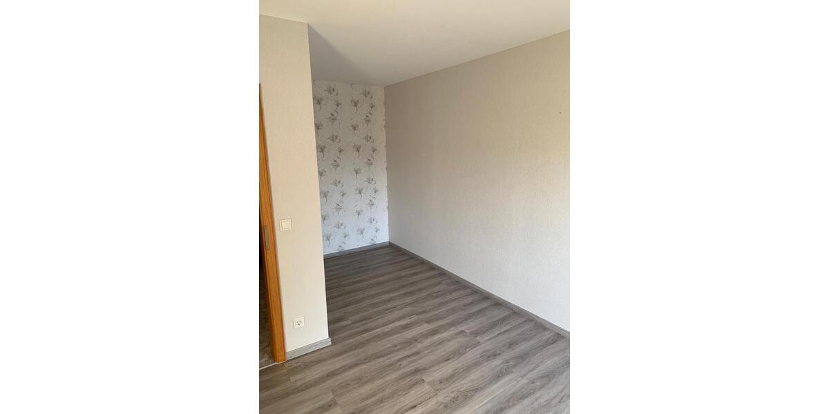 Doppelhaushälfte Moringen - 5 Zimmer, 146 m&sup2;, 950&euro; | Angebot:24731470