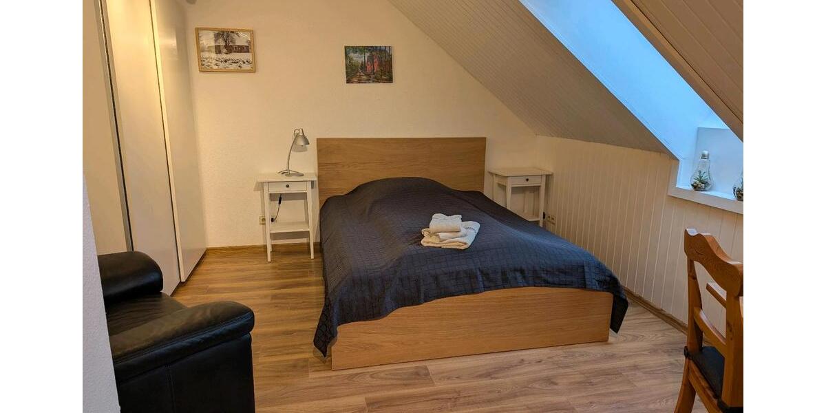 WG-ZimmerWohnung für Studierende MonteurzimmerZimmer 3 zimmer