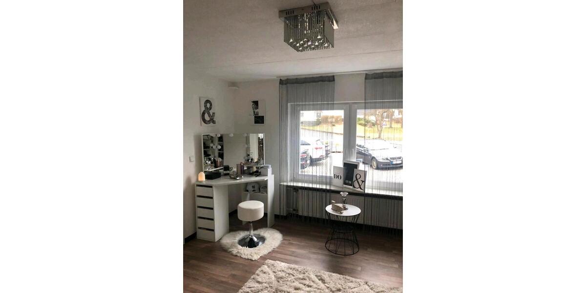 Erdgeschoßwohnung Angelburg - 1 Zimmer, 93 m&sup2;, 850&euro; | Angebot:26543935