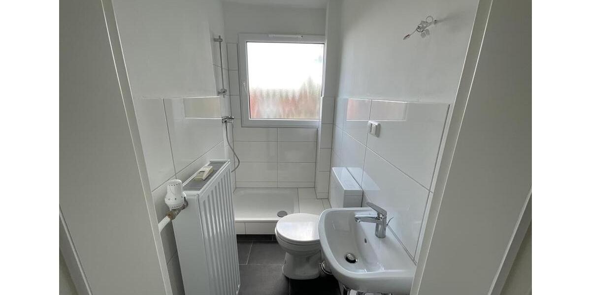 Dachgeschoßwohnung Wilhelmshaven Aldenburg - 3 Zimmer, 55 m&sup2;, 379&euro; | Angebot:26638051
