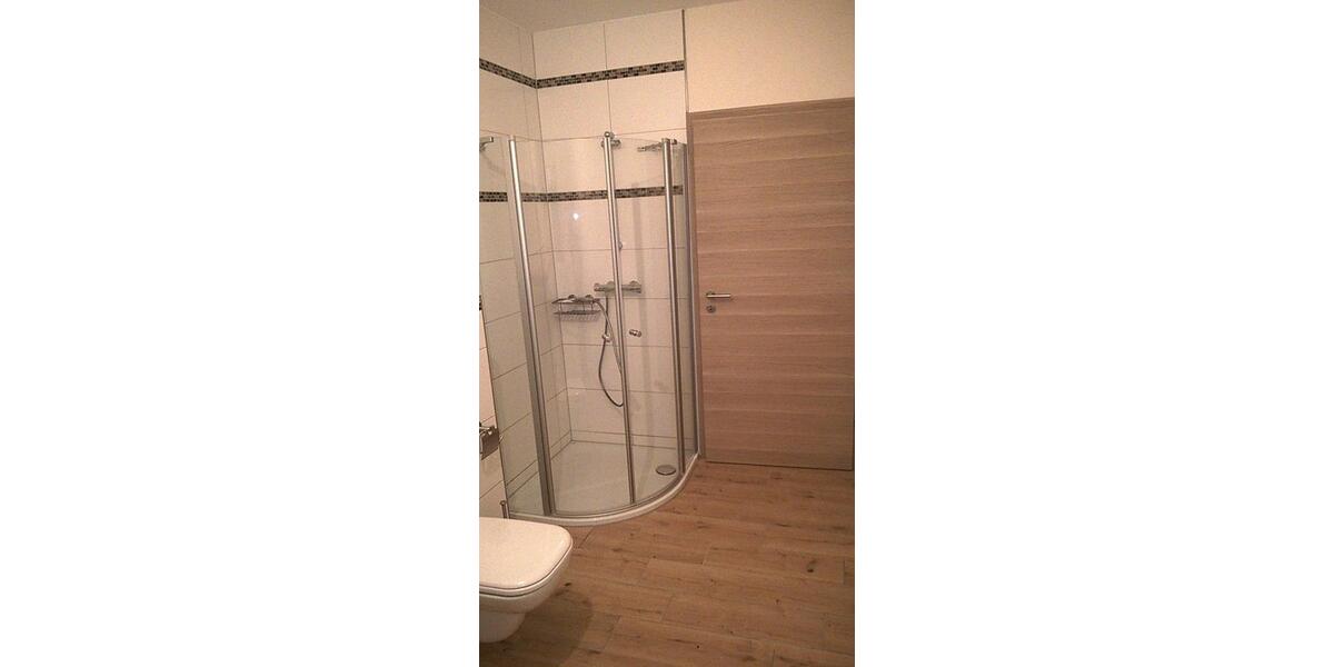 Erdgeschoßwohnung Ebersbach - 3 Zimmer, 89 m&sup2;, 712&euro; | Angebot:26322054
